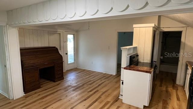 Image 4 of 46 For 214 New Hampshire Avenue