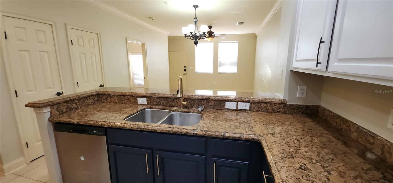 Image 11 of 29 For 2834 Bella Vista Drive