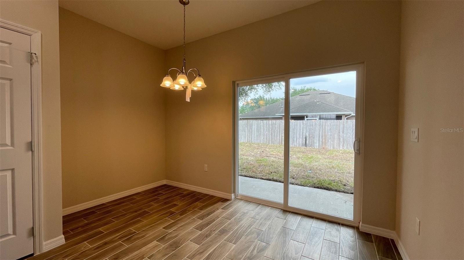 Image 16 of 23 For 711 Mink Court
