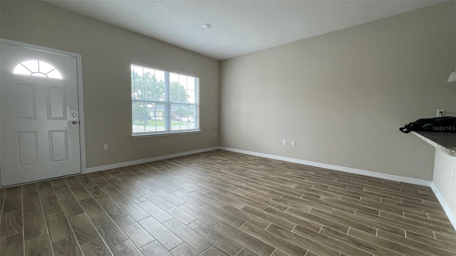 Image 9 of 23 For 711 Mink Court