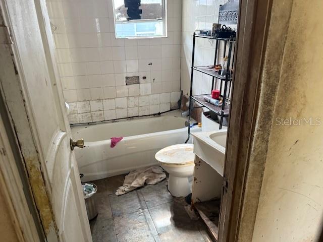 Image 10 of 13 For 2219 Pine Street