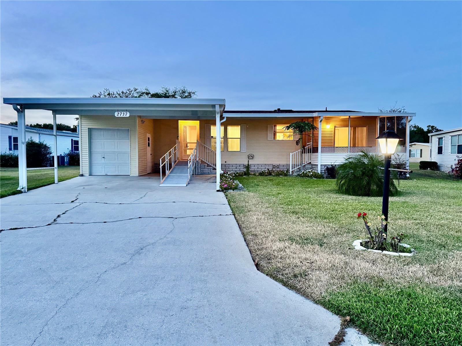 Image 42 of 49 For 2737 Lake Grassmere Court 899