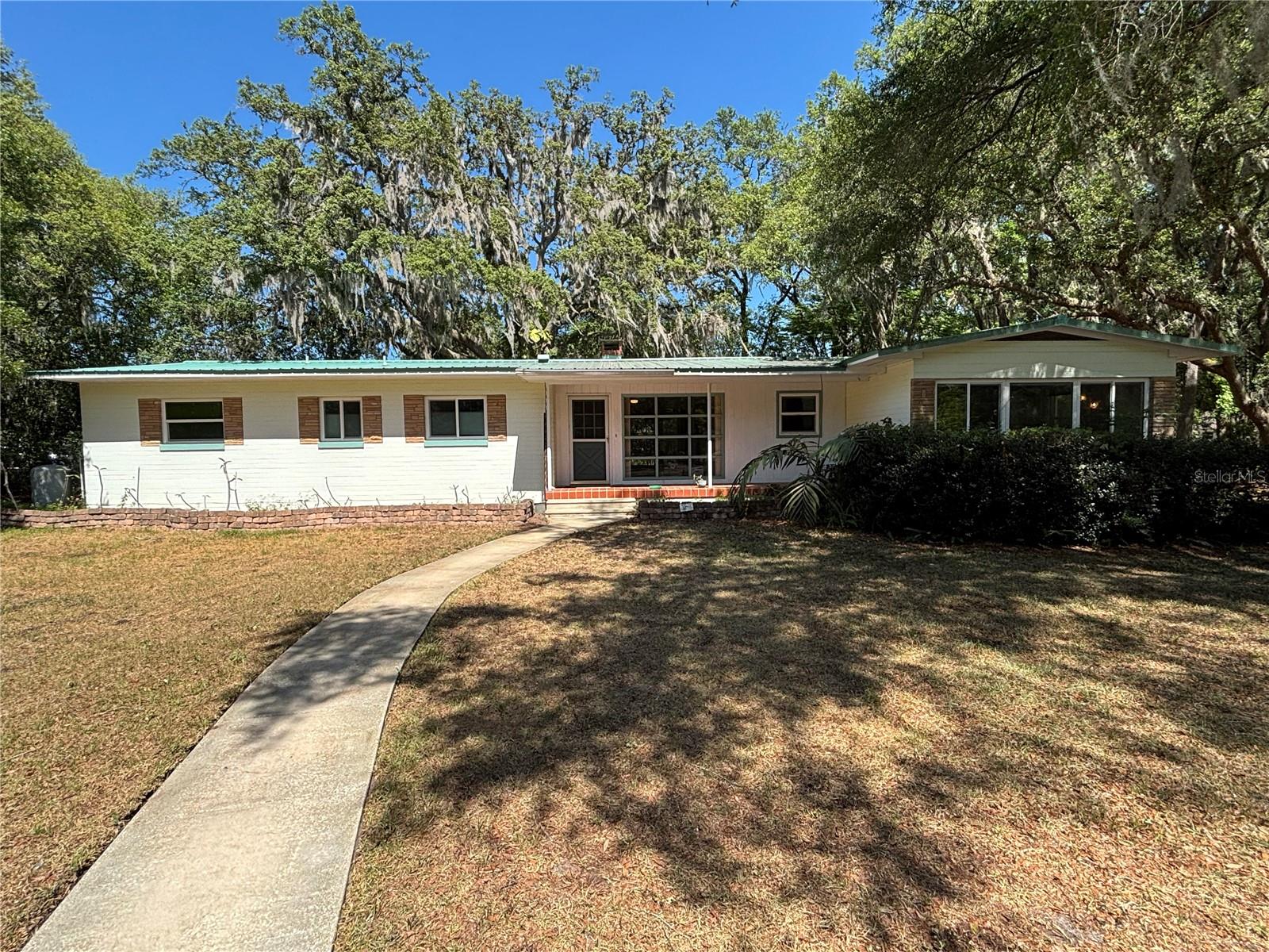 Details for 22 Poinsettia Drive, DELAND, FL 32724