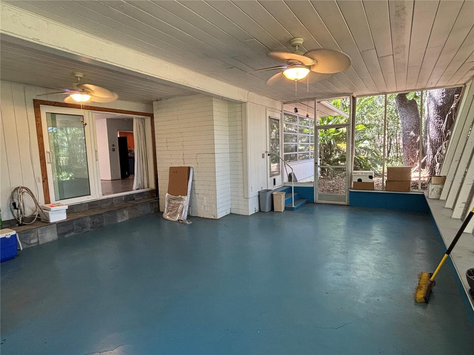 Image 12 of 41 For 22 Poinsettia Drive