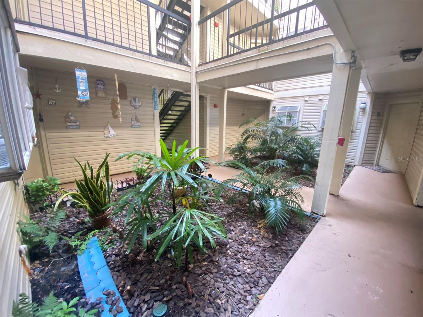 Image 2 of 15 For 1932 Lake Atriums Circle 77