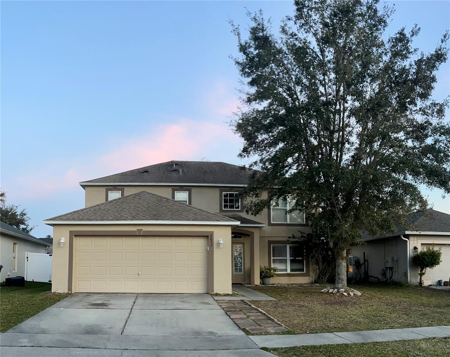 Details for 2037 Corner Tree Court, ORLANDO, FL 32820