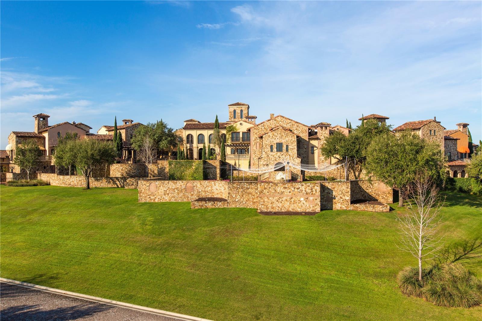 Image 16 of 89 For 16626 Bolsena Drive