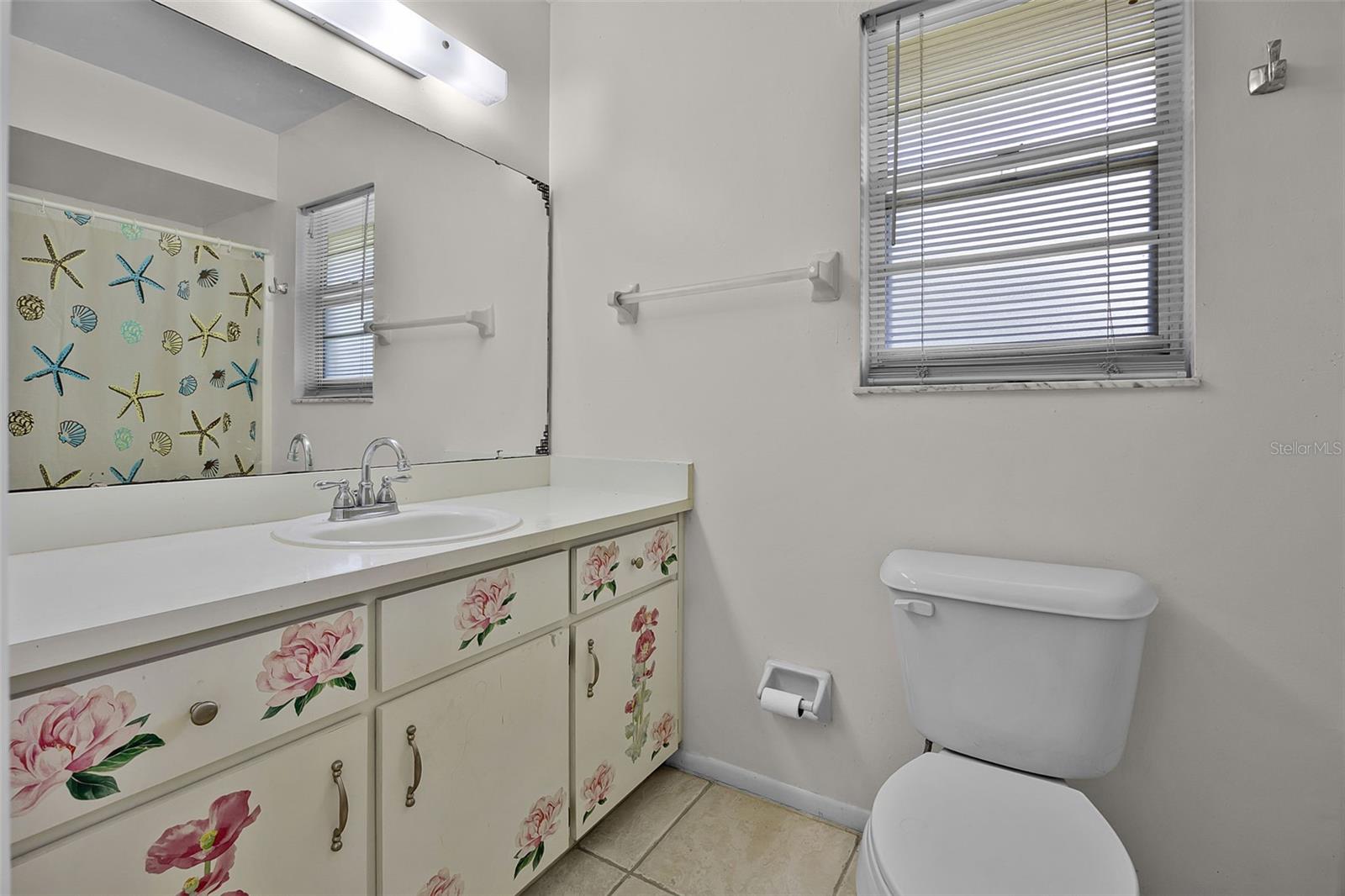 Image 15 of 17 For 96 Windtree Lane 203
