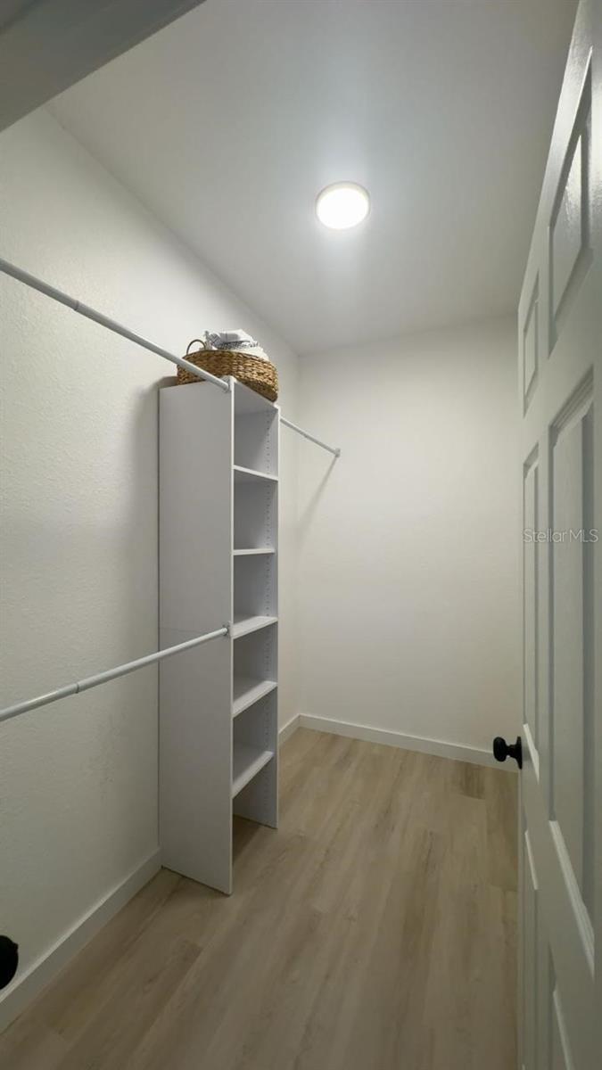 Image 34 of 35 For 6915 23 Avenue