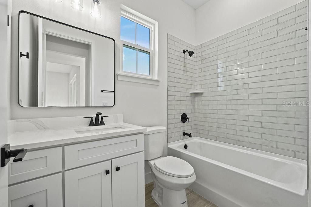 Image 52 of 74 For 336 Caladium Avenue