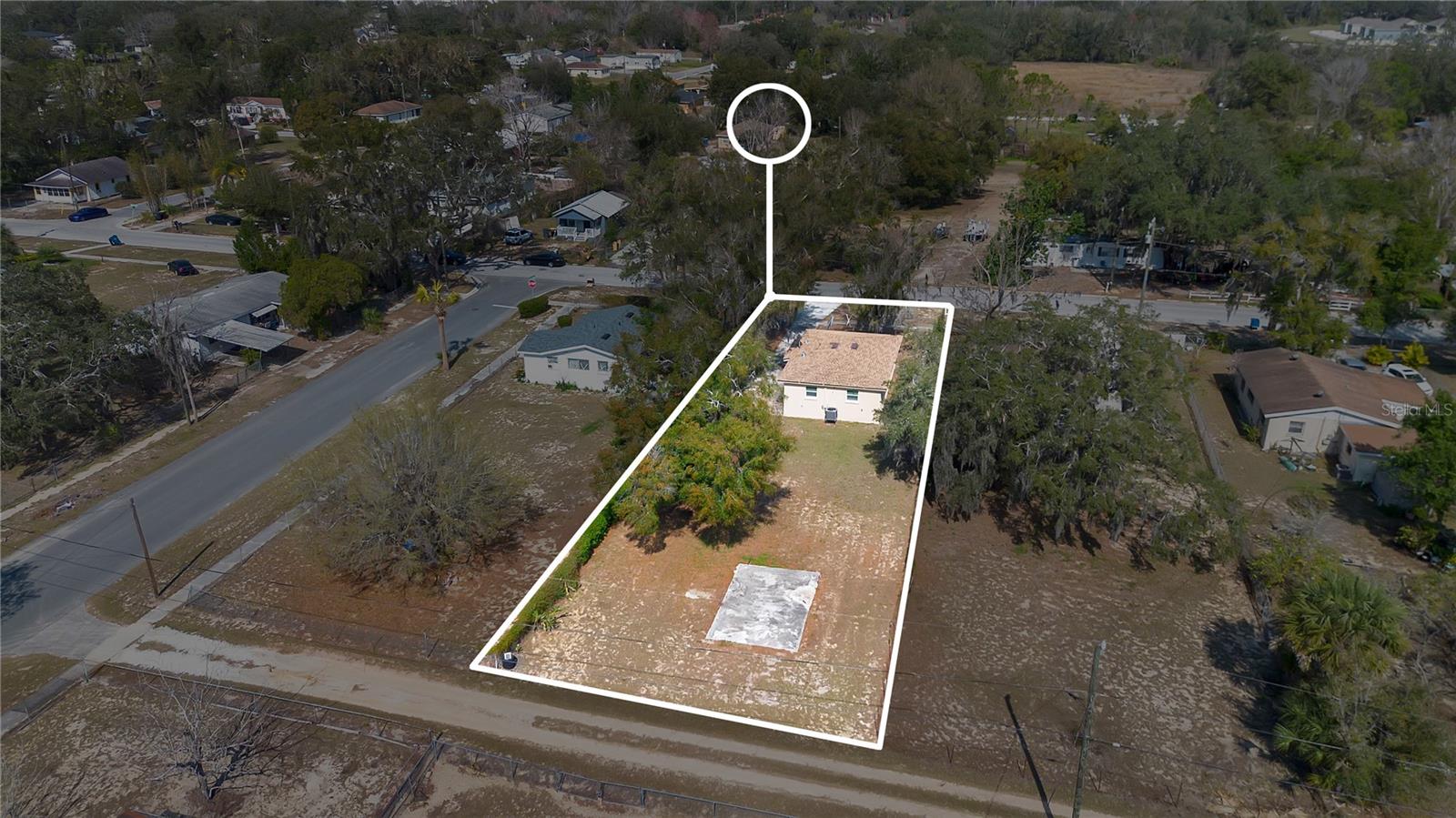 Image 2 of 20 For 203 North Boulevard E