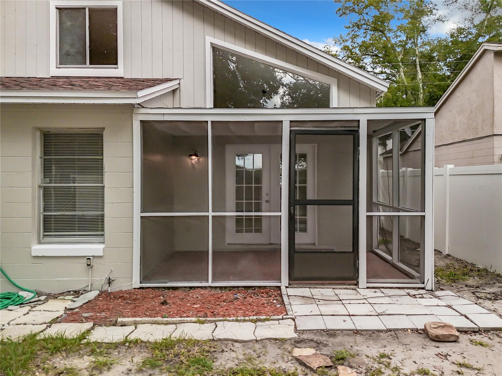 Image 42 of 48 For 1970 Larkwood Drive
