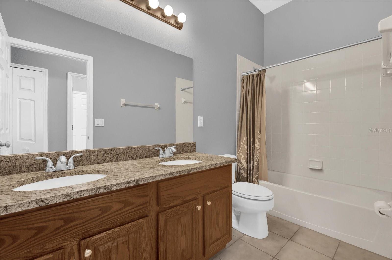 Image 23 of 35 For 1314 Chessington Circle
