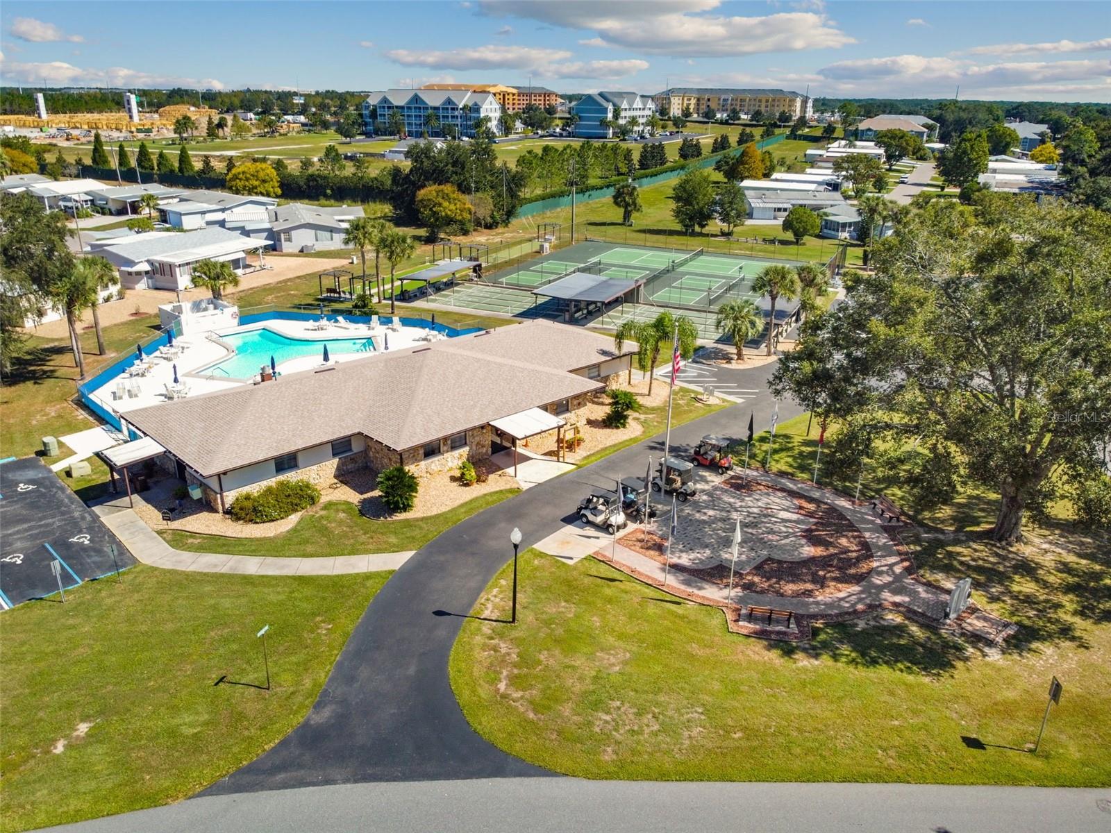 Image 29 of 31 For 721 Polo Park Boulevard