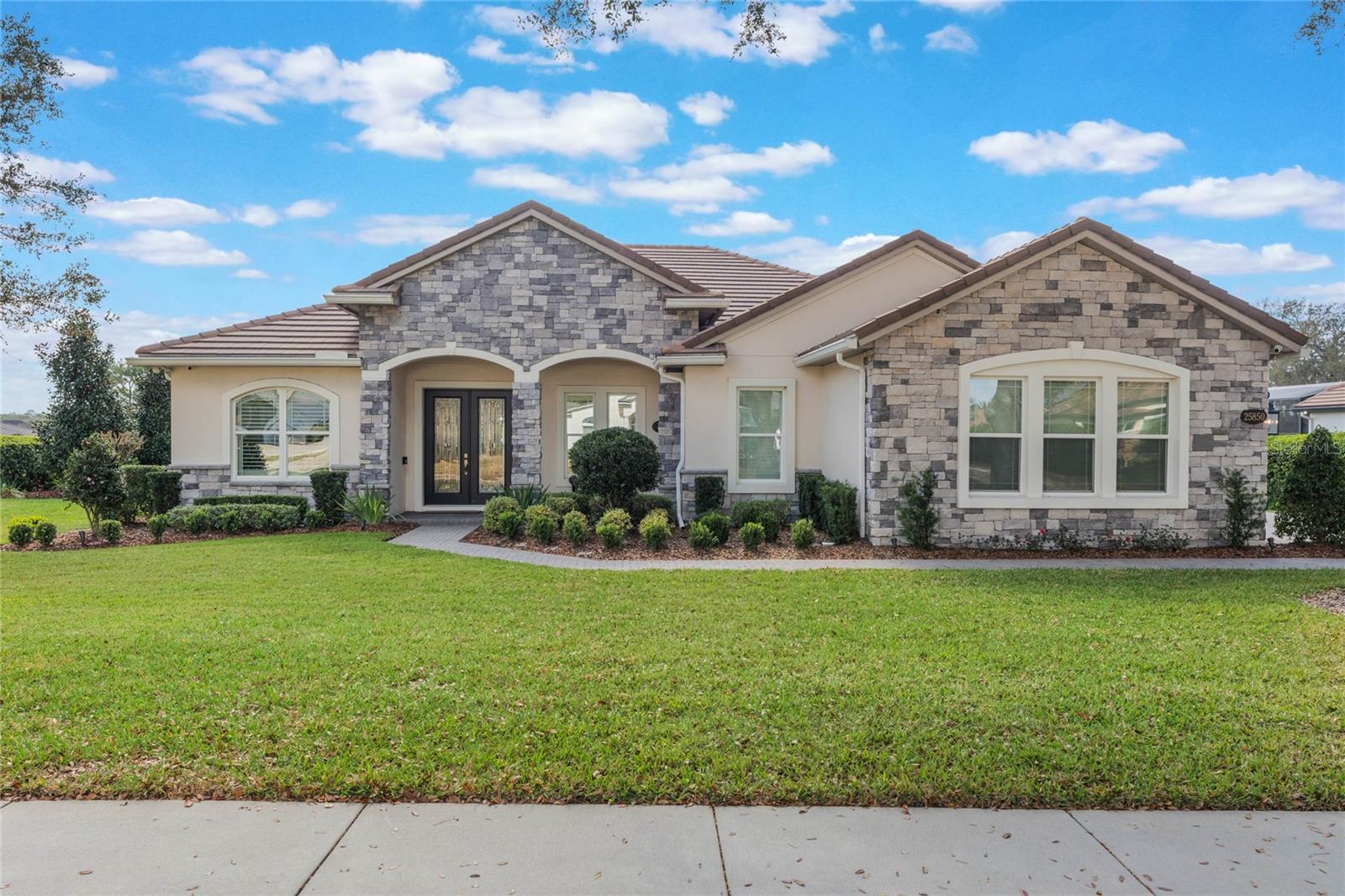 Details for 25850 Crossings Bluff Lane, SORRENTO, FL 32776