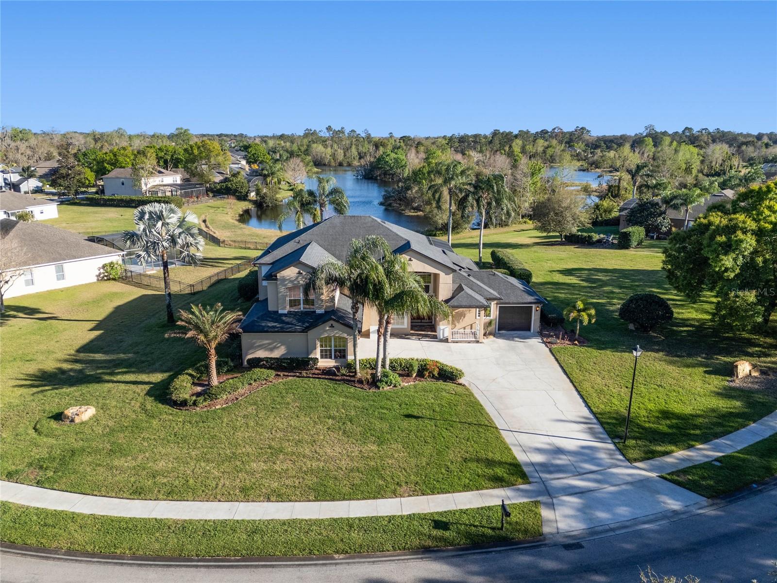 Details for 642 Osprey Lakes Circle, CHULUOTA, FL 32766