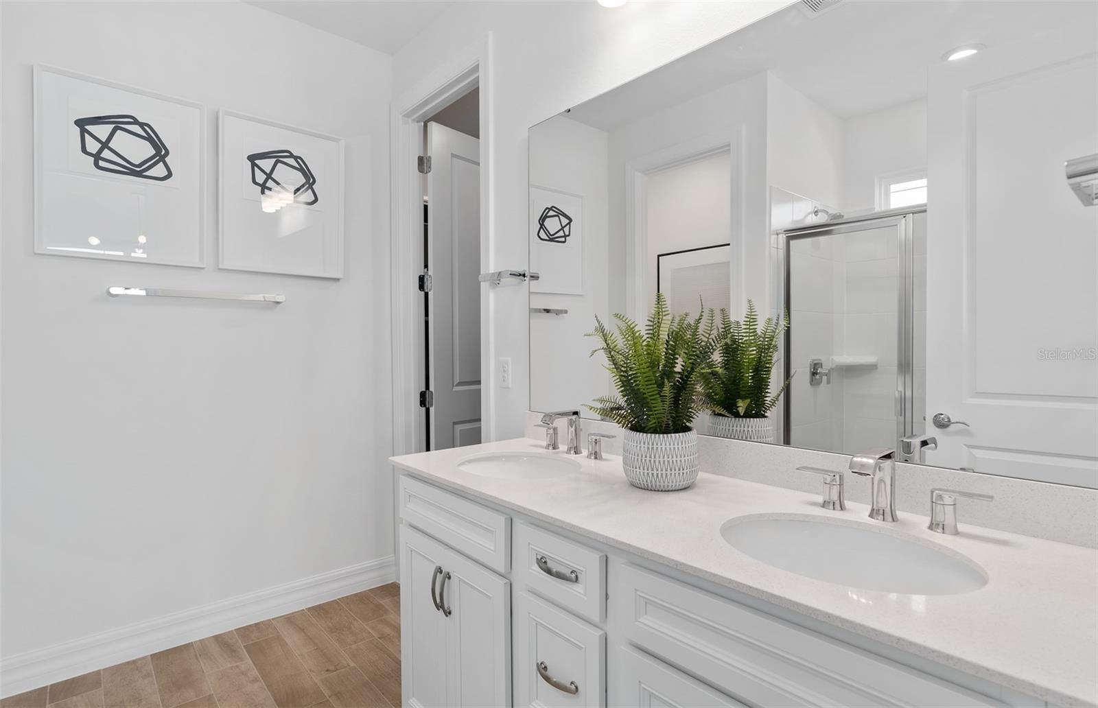 Image 23 of 25 For 6744 Willow View Avenue