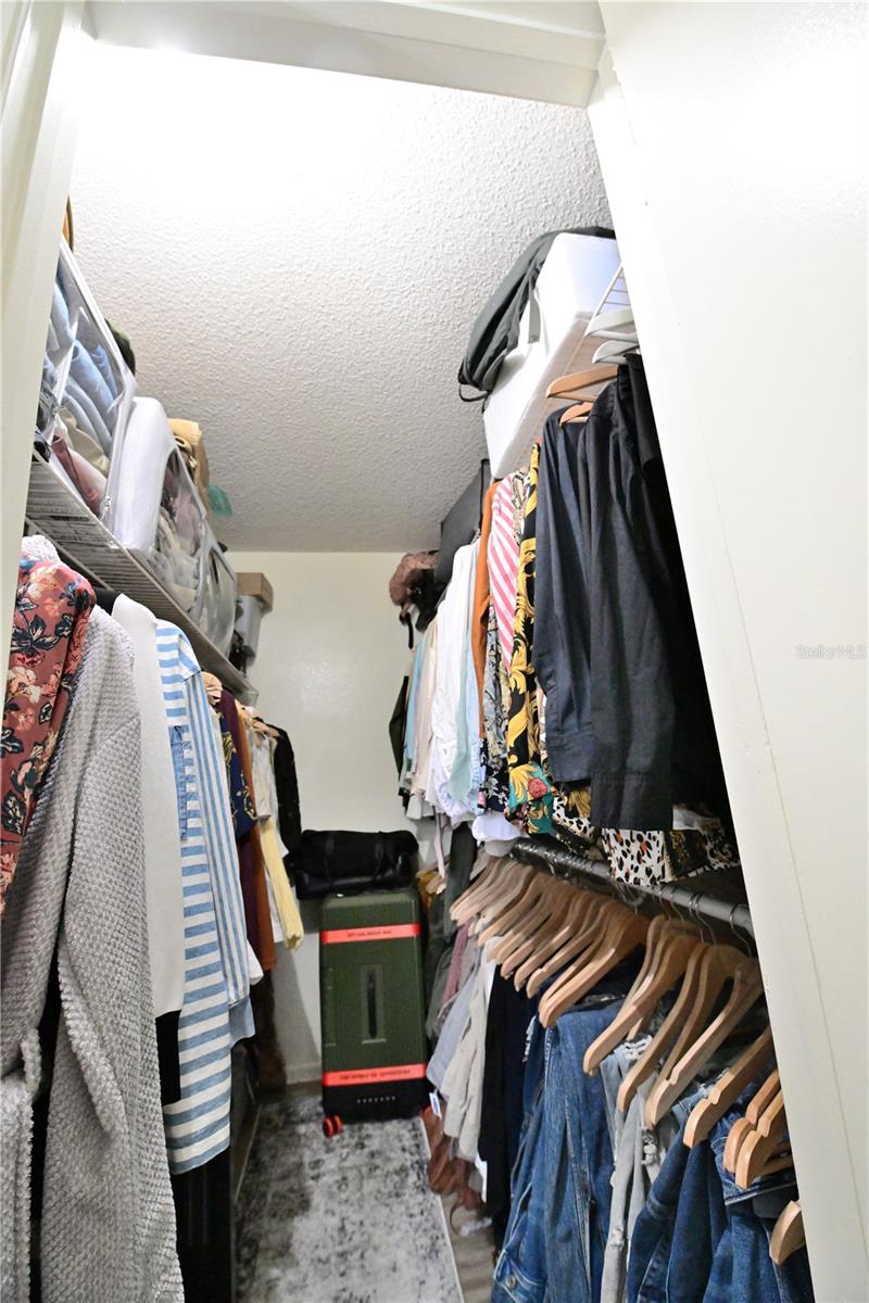 Image 23 of 25 For 974 Leeward Place 205