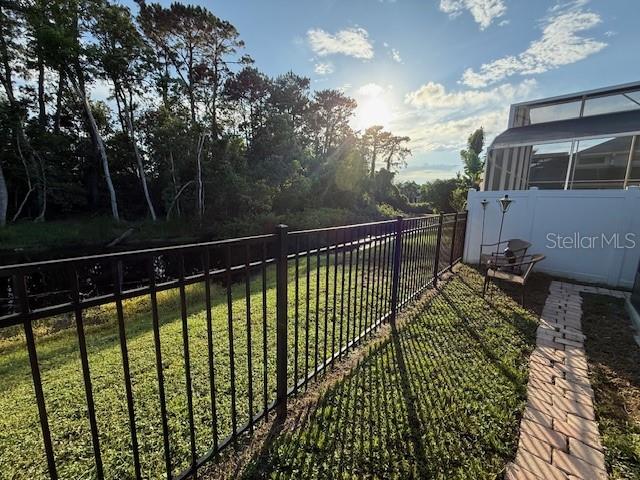 Image 31 of 40 For 322 Shadowbay Boulevard