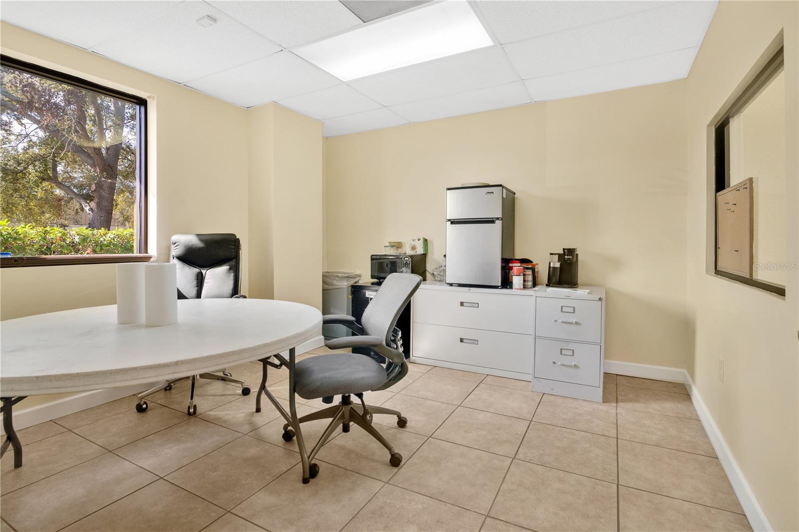 Image 15 of 53 For 6421 Pinecastle Boulevard 1