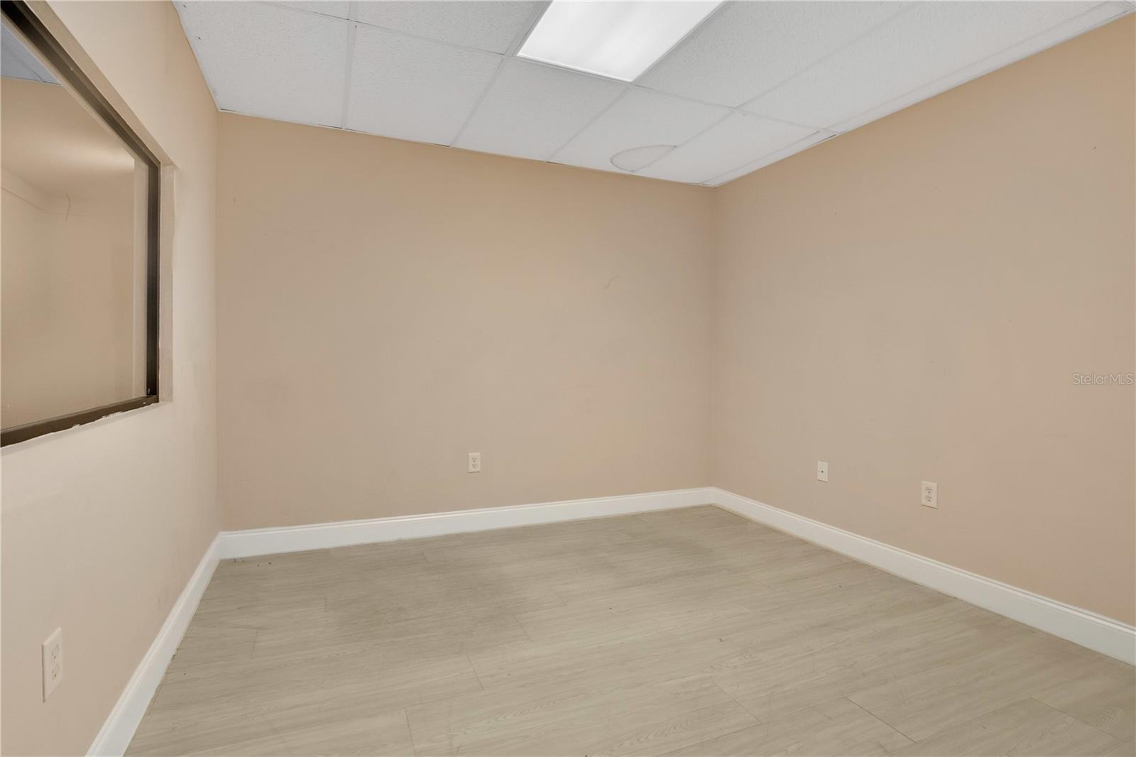 Image 41 of 53 For 6421 Pinecastle Boulevard 1