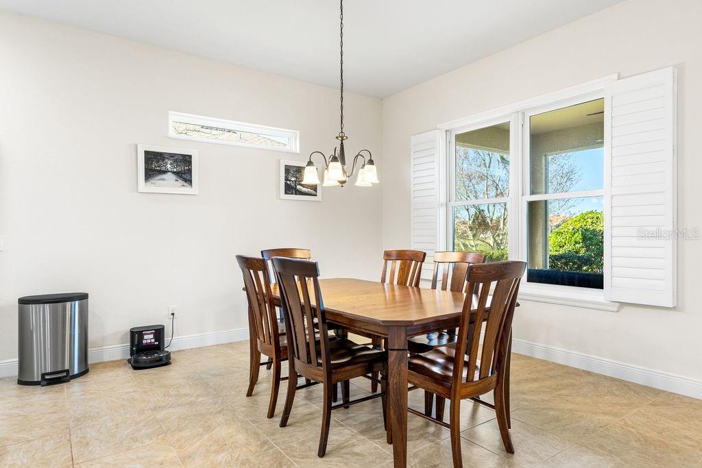 Image 10 of 33 For 10144 Lake Miona Way