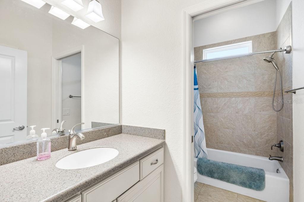 Image 20 of 33 For 10144 Lake Miona Way