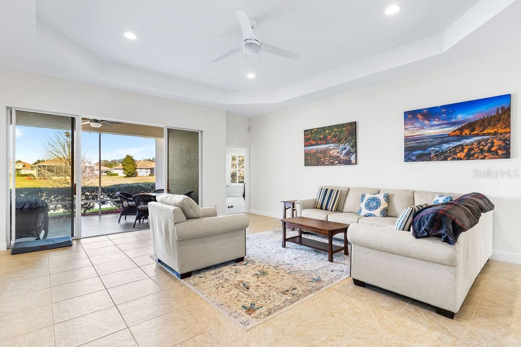 Image 5 of 33 For 10144 Lake Miona Way