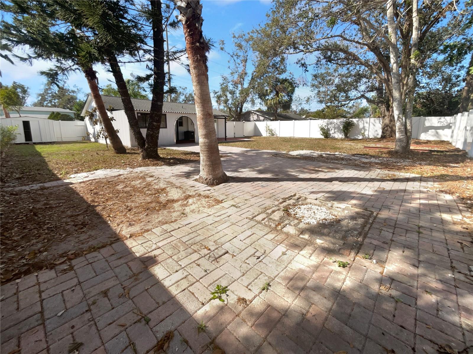 Image 19 of 19 For 913 27th Street E