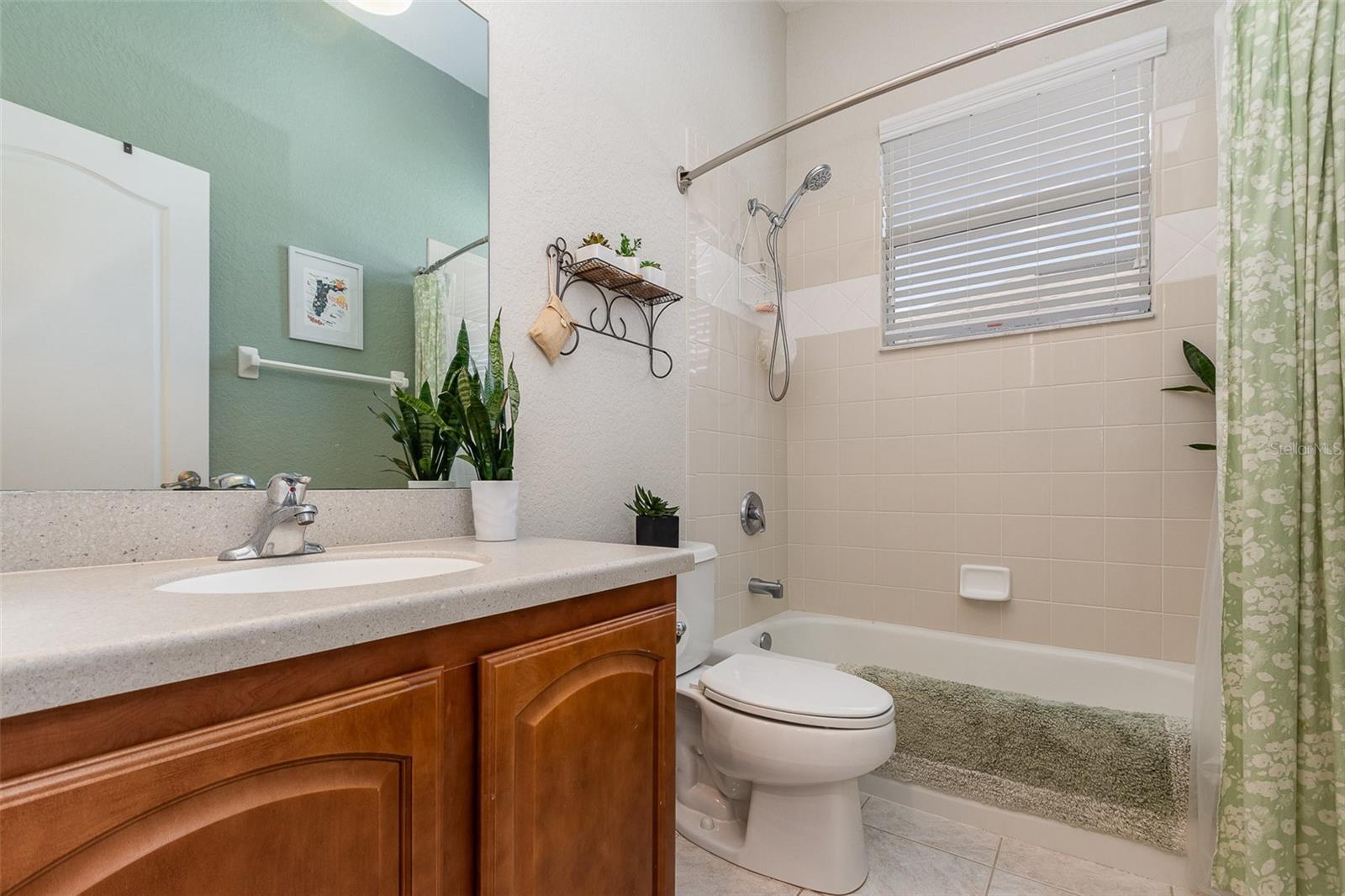 Image 32 of 42 For 1224 Shorecrest Circle