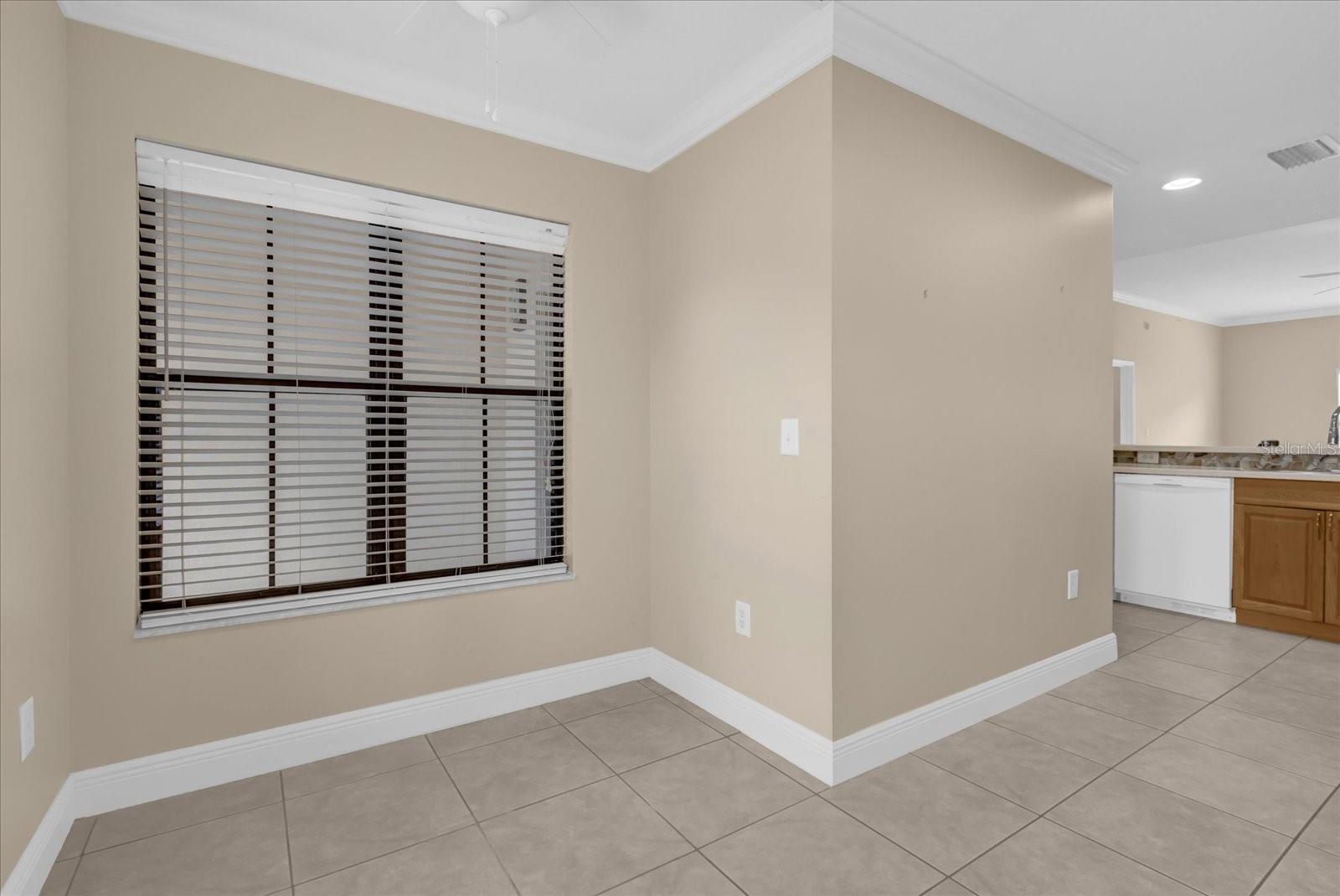 Image 13 of 28 For 706 Westpark Way 203