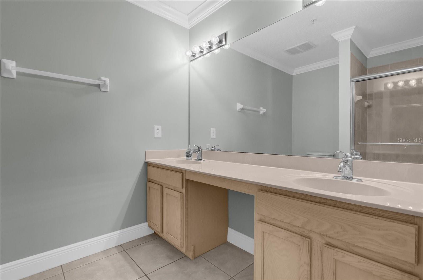 Image 20 of 28 For 706 Westpark Way 203