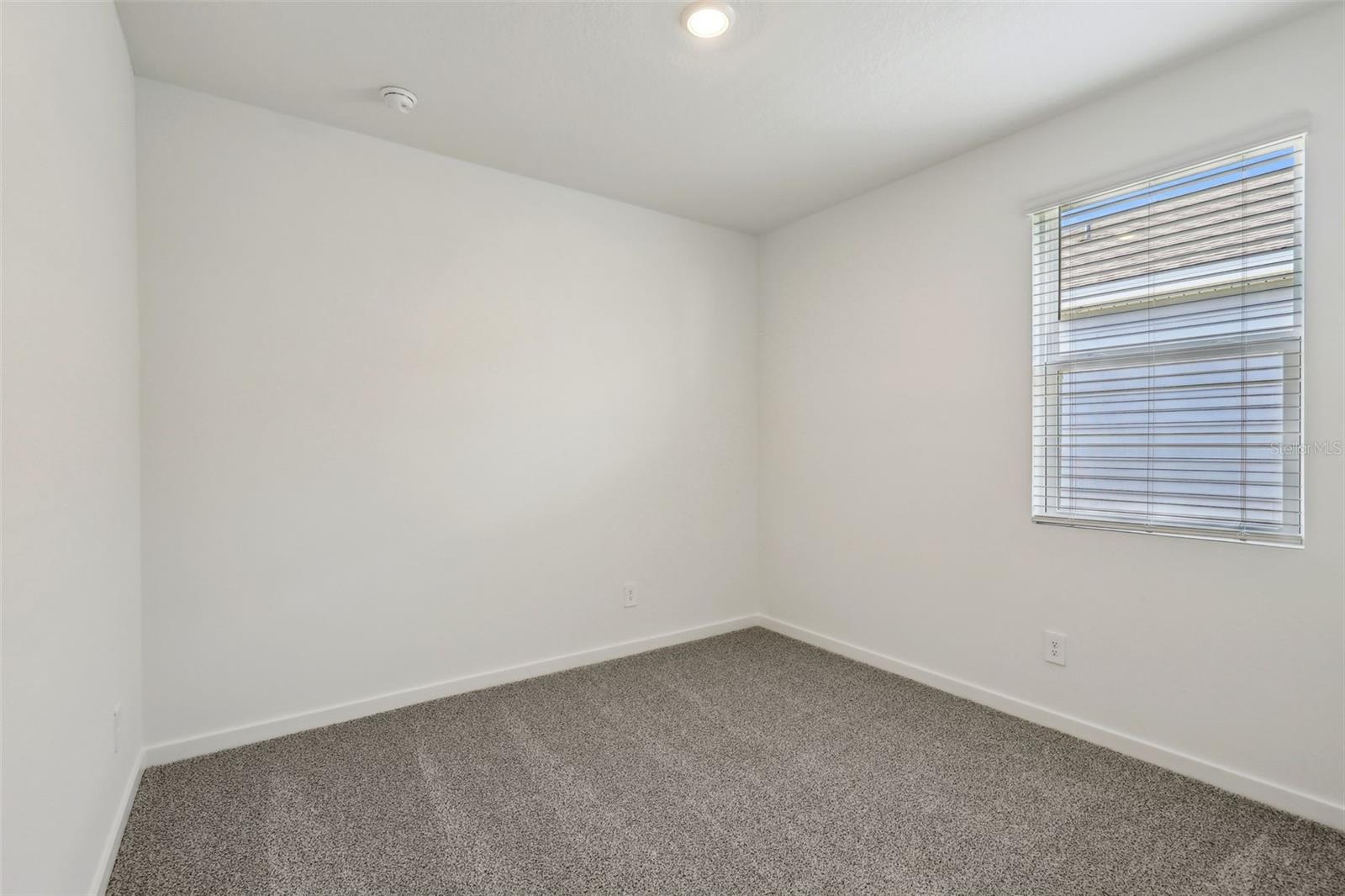 Image 20 of 33 For 25 Ararat Drive