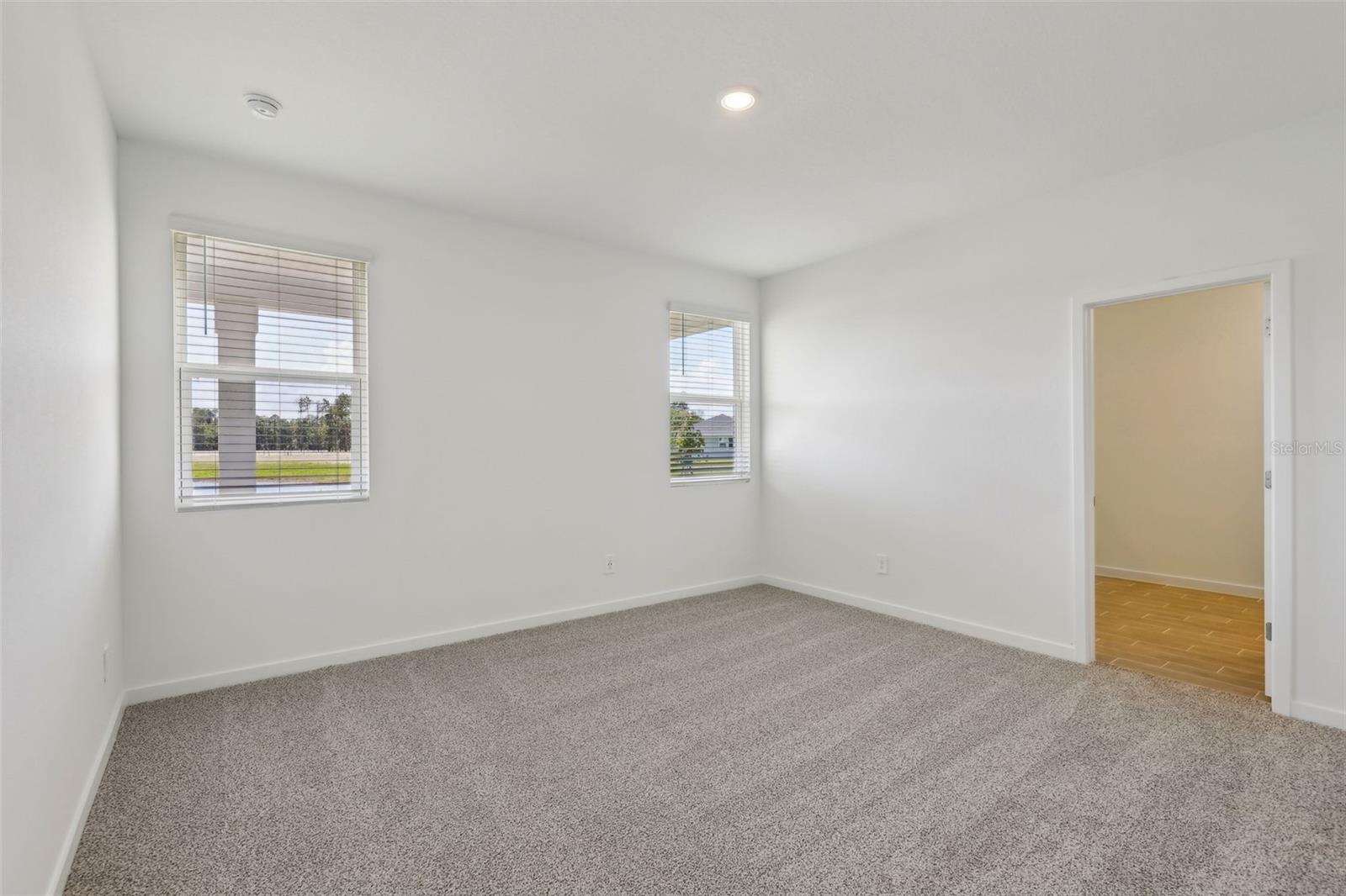 Image 22 of 33 For 25 Ararat Drive