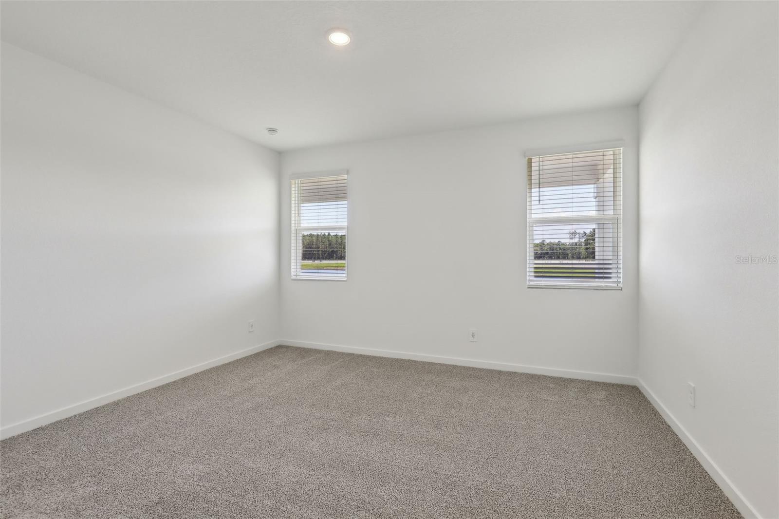 Image 25 of 33 For 25 Ararat Drive
