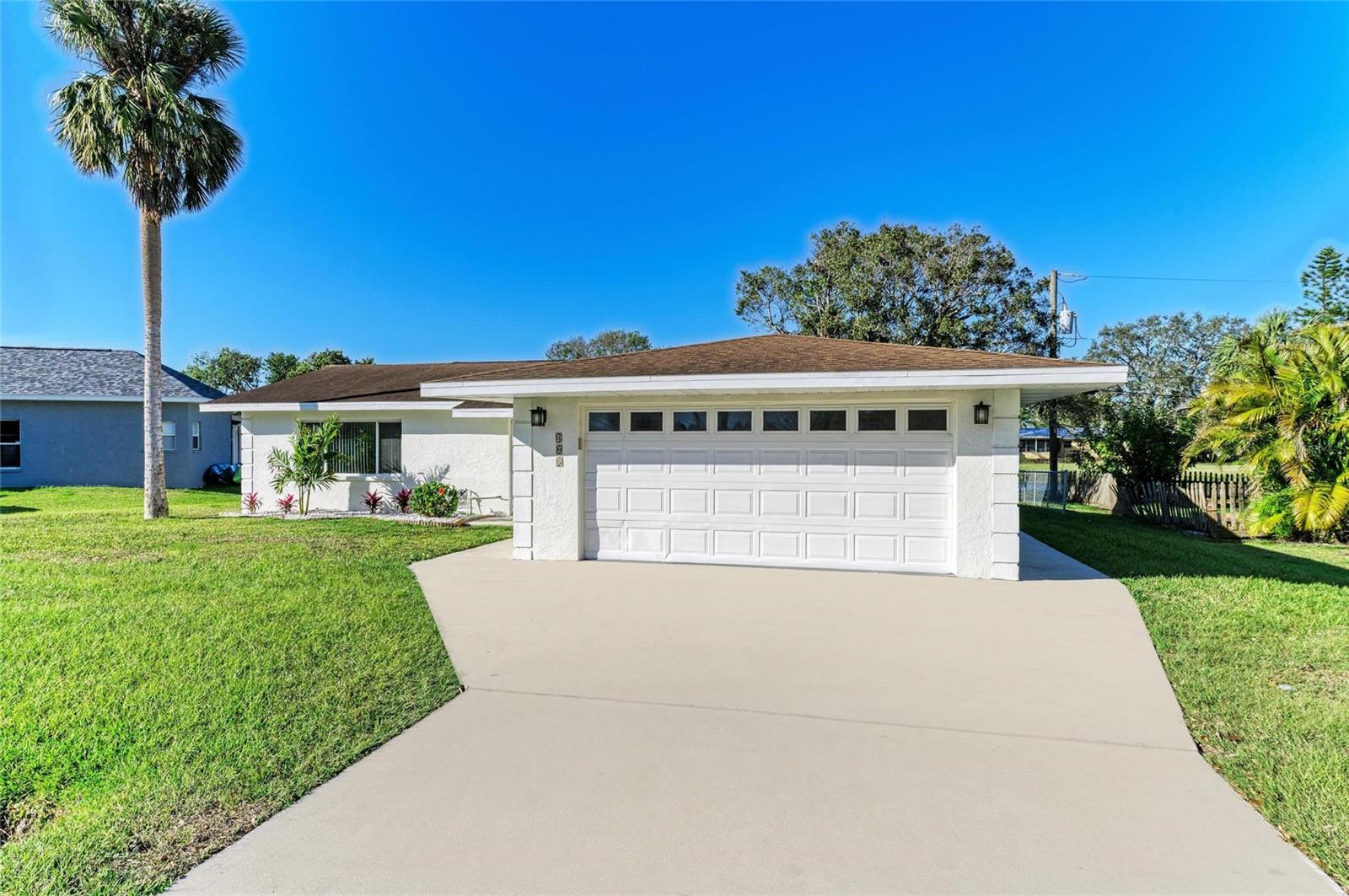 Image 2 of 22 For 408 43rd Street Boulevard W
