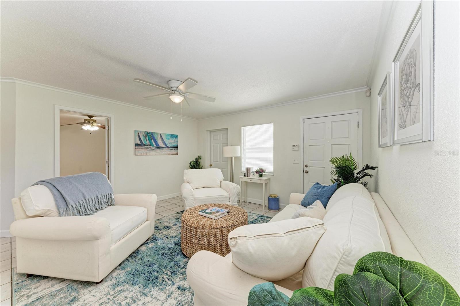 Image 5 of 22 For 408 43rd Street Boulevard W