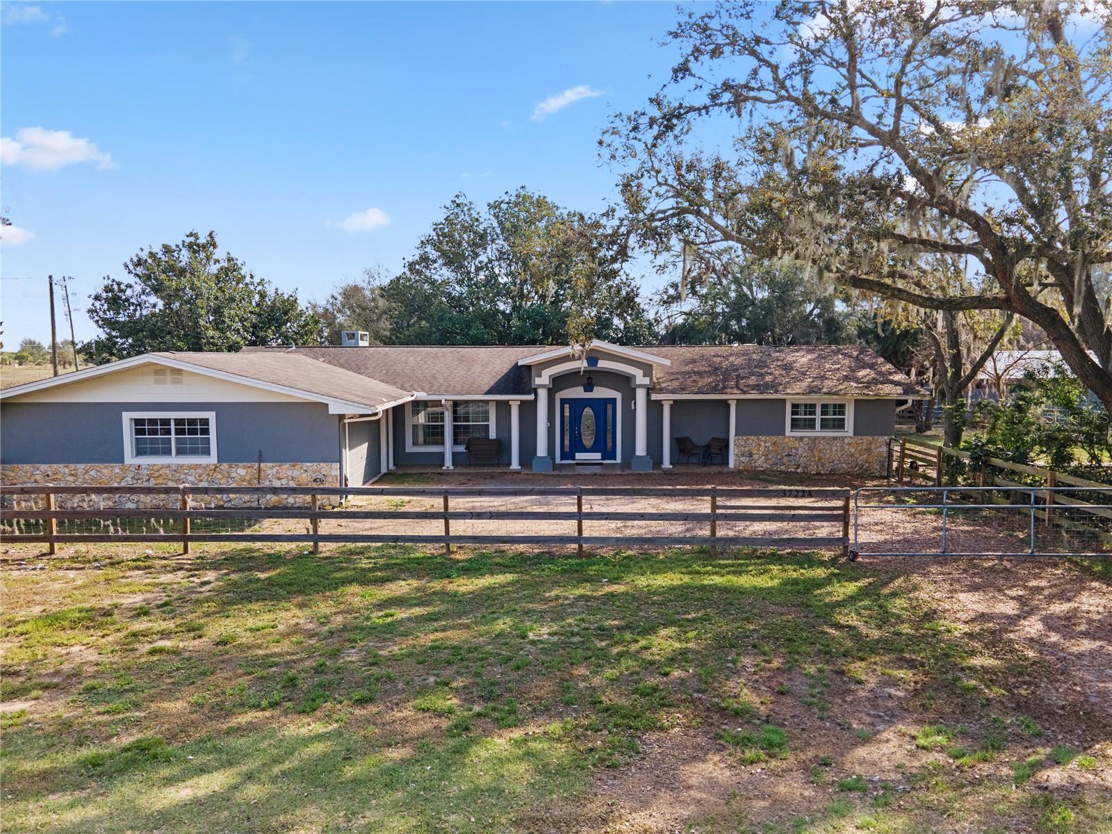 Details for 37224 Apiary Road, GRAND ISLAND, FL 32735