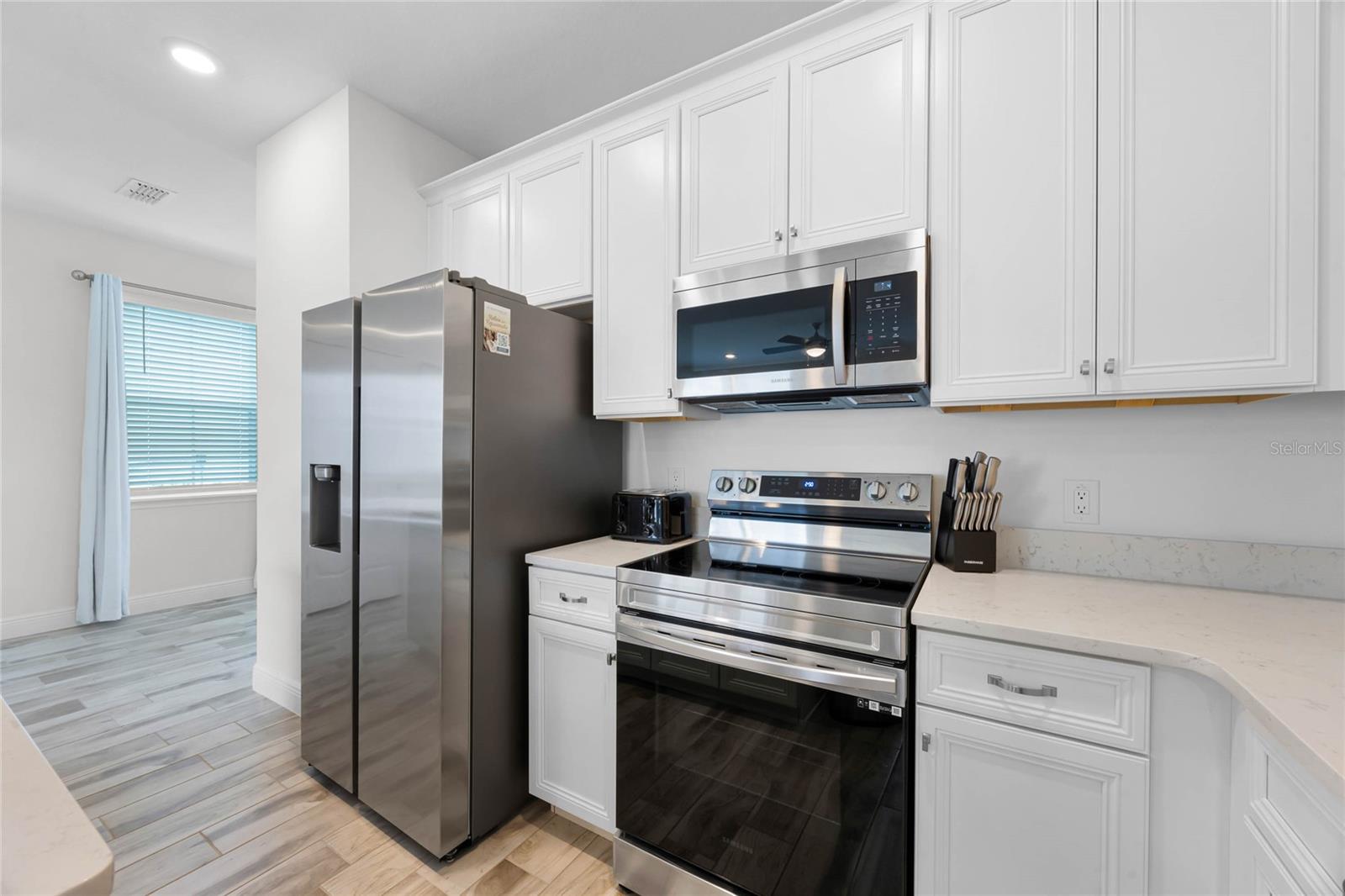 Image 16 of 86 For 8179 Coconut Place