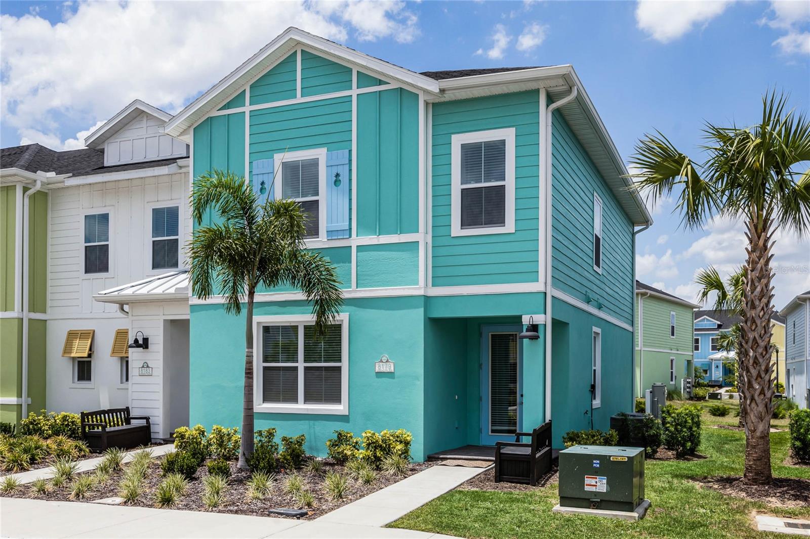 Image 4 of 86 For 8179 Coconut Place