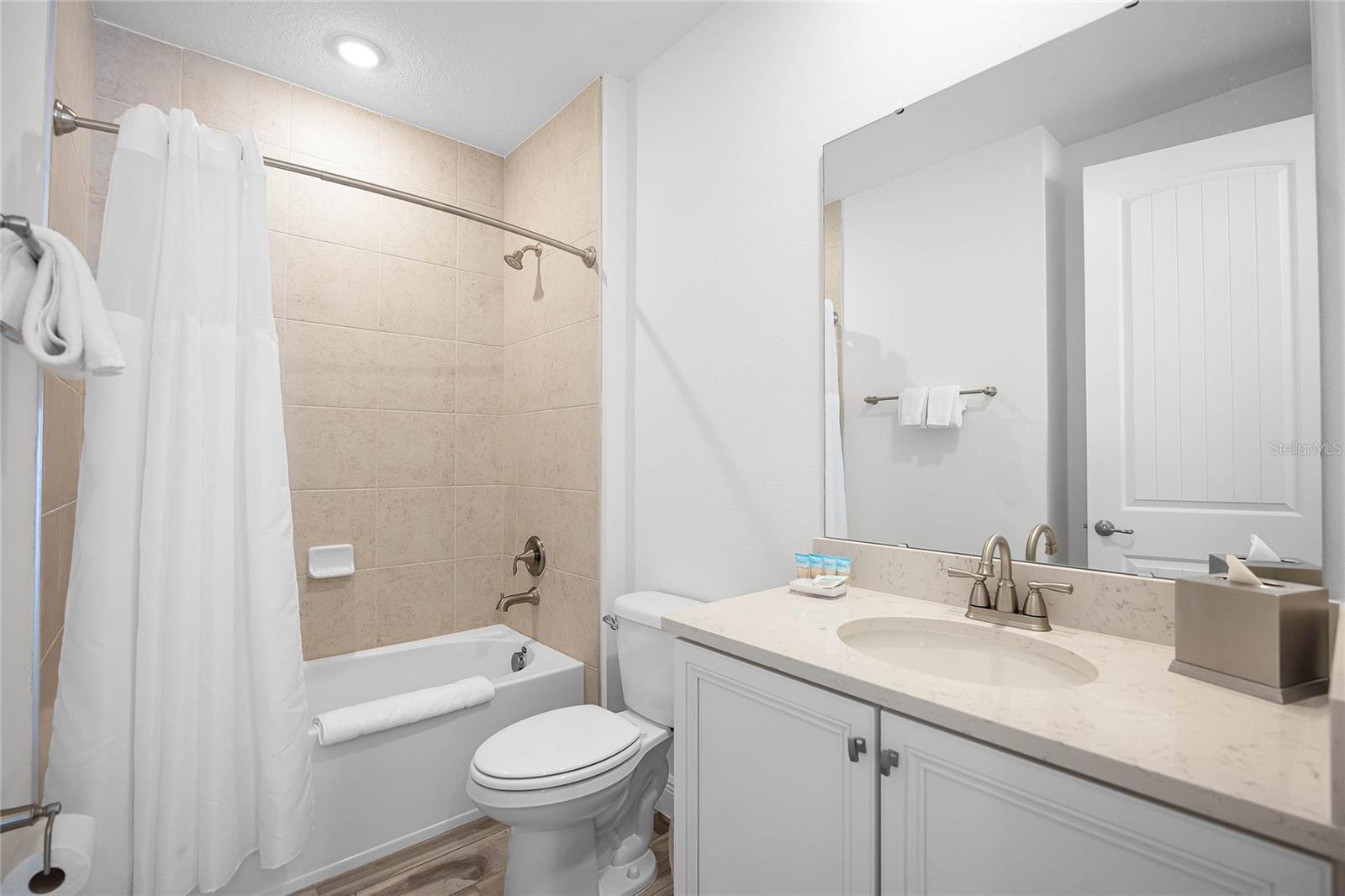 Image 43 of 86 For 8179 Coconut Place