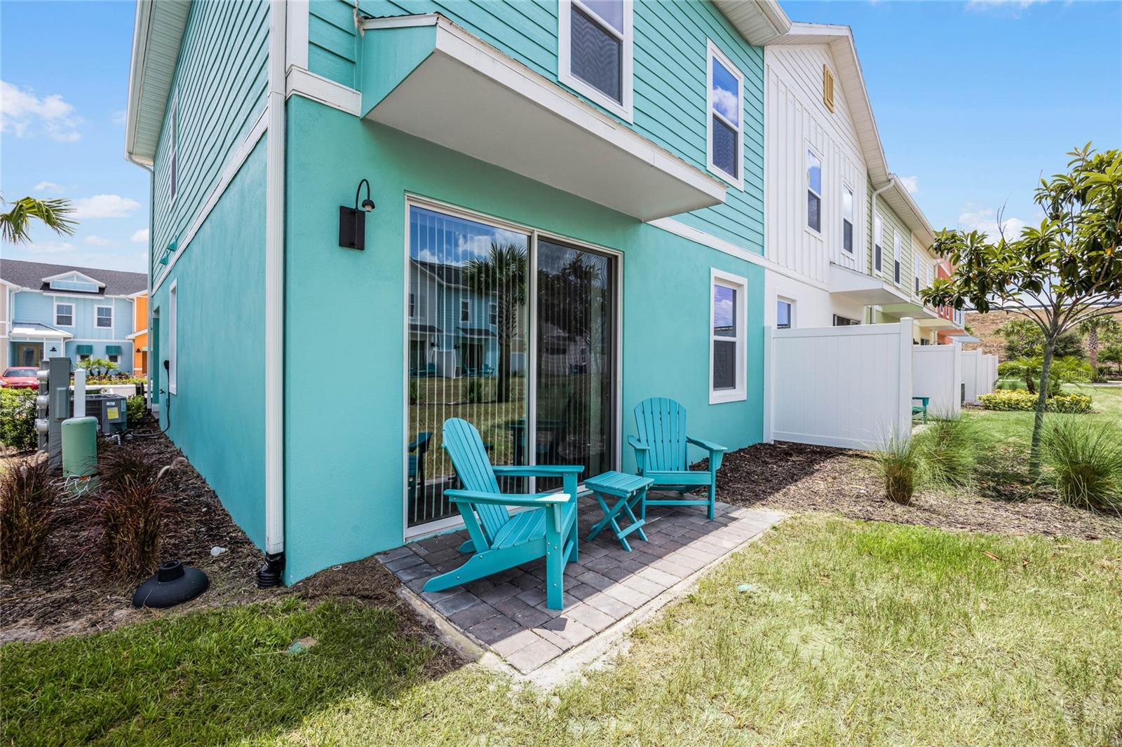 Image 49 of 86 For 8179 Coconut Place