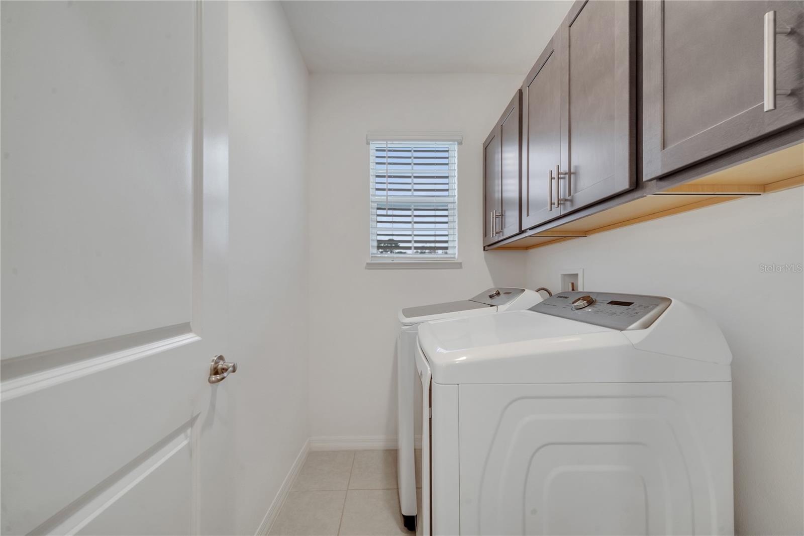 Image 14 of 19 For 4057 Sagefield Drive