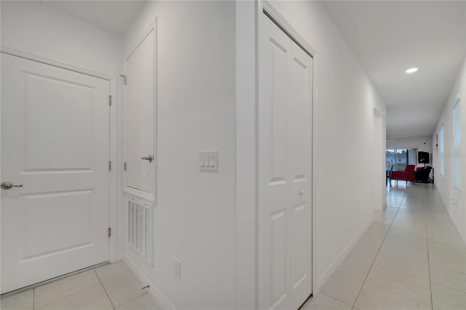 Image 3 of 19 For 4057 Sagefield Drive