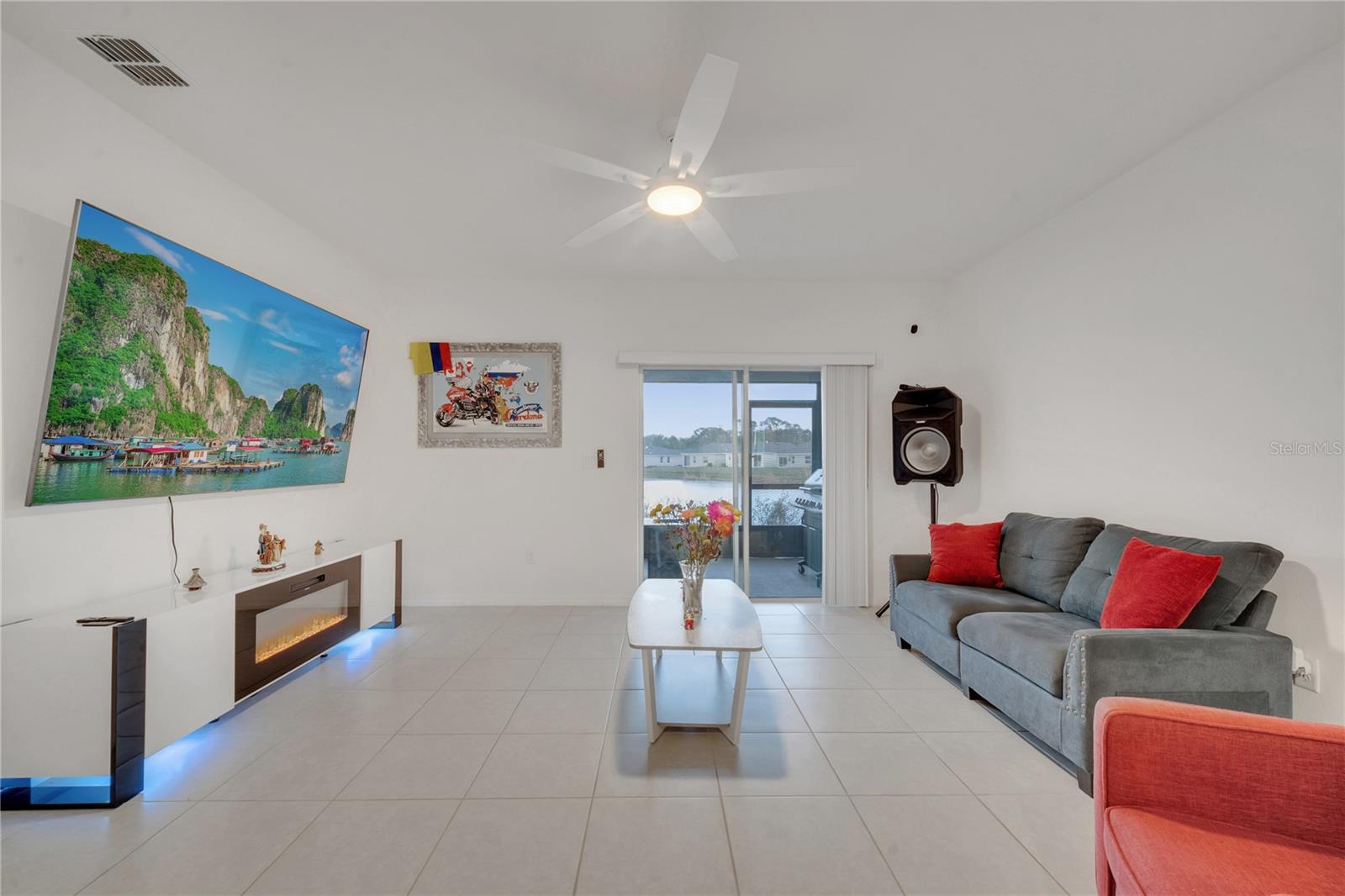 Image 7 of 19 For 4057 Sagefield Drive