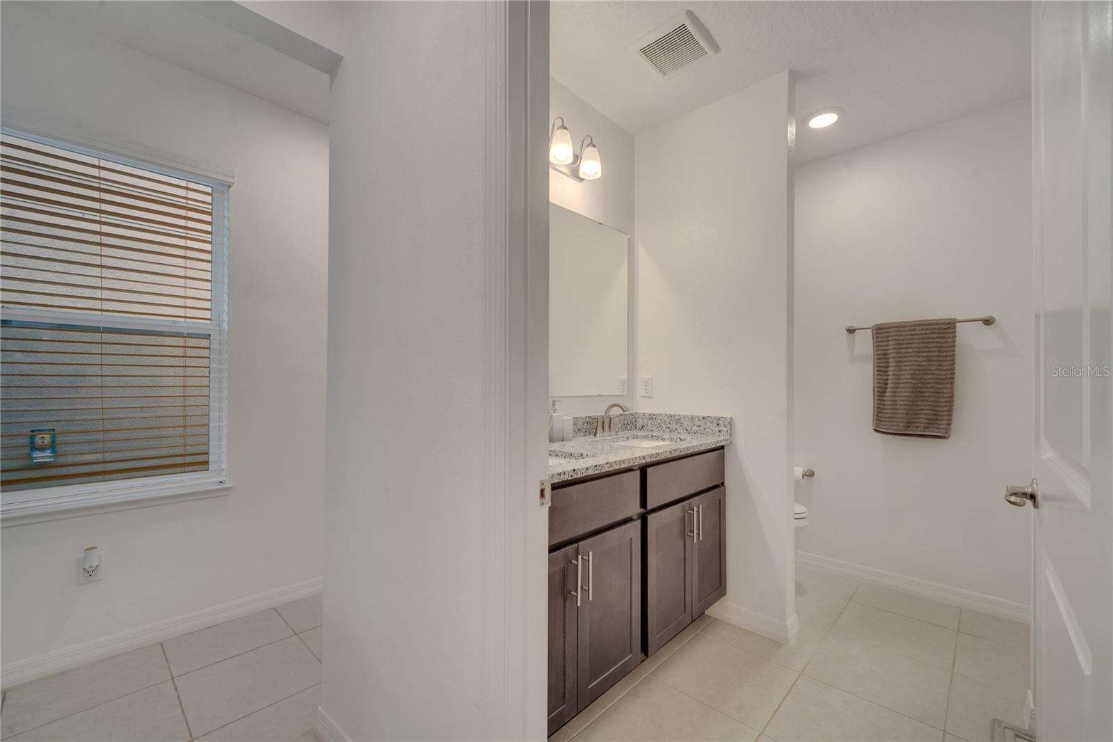 Image 9 of 19 For 4057 Sagefield Drive