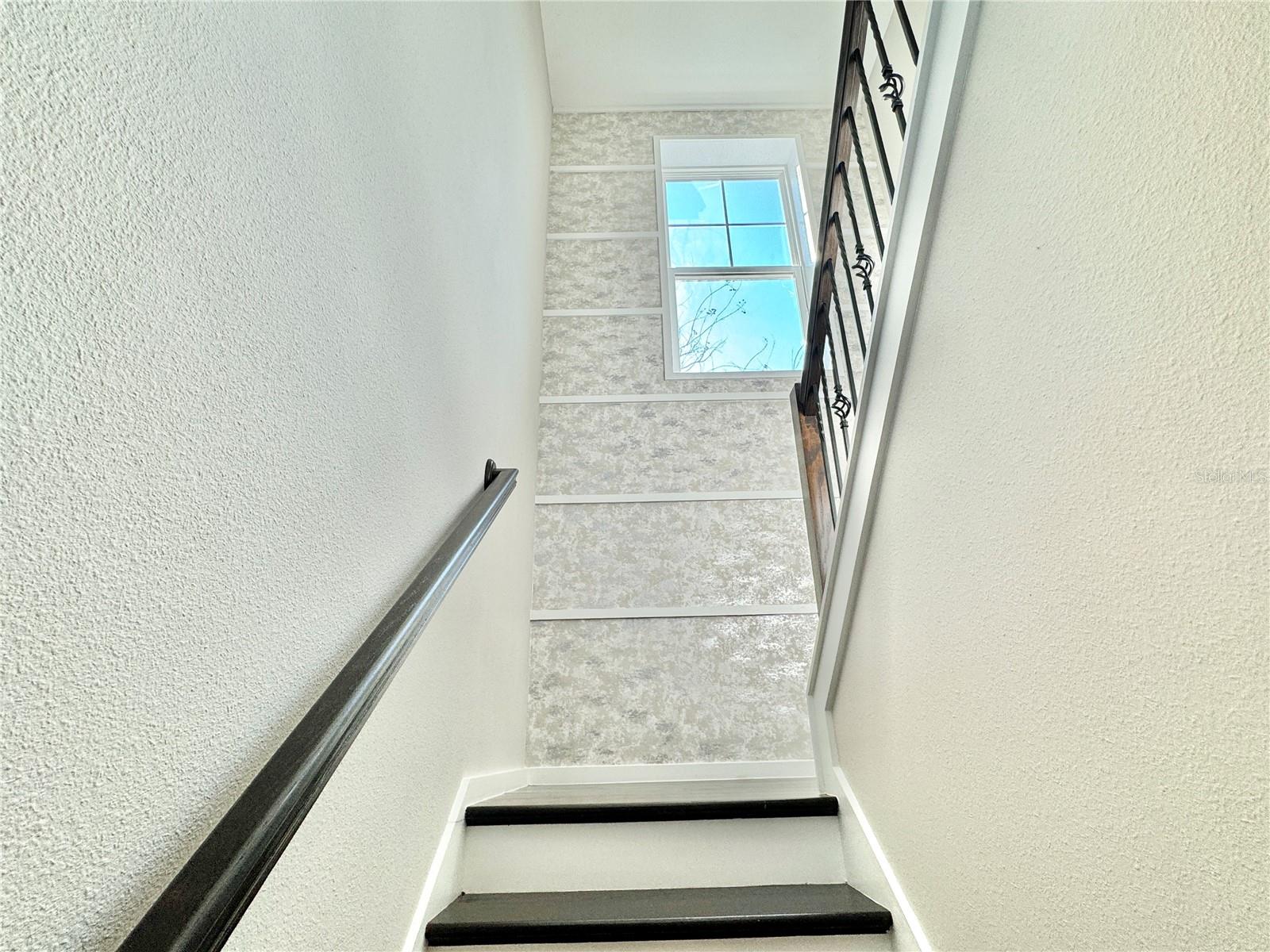 Image 39 of 84 For 8712 Crick Alley