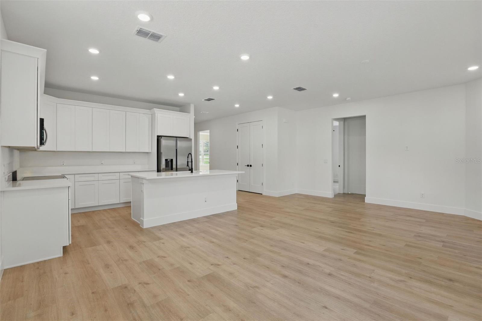 Image 12 of 40 For 355 Anderson Drive
