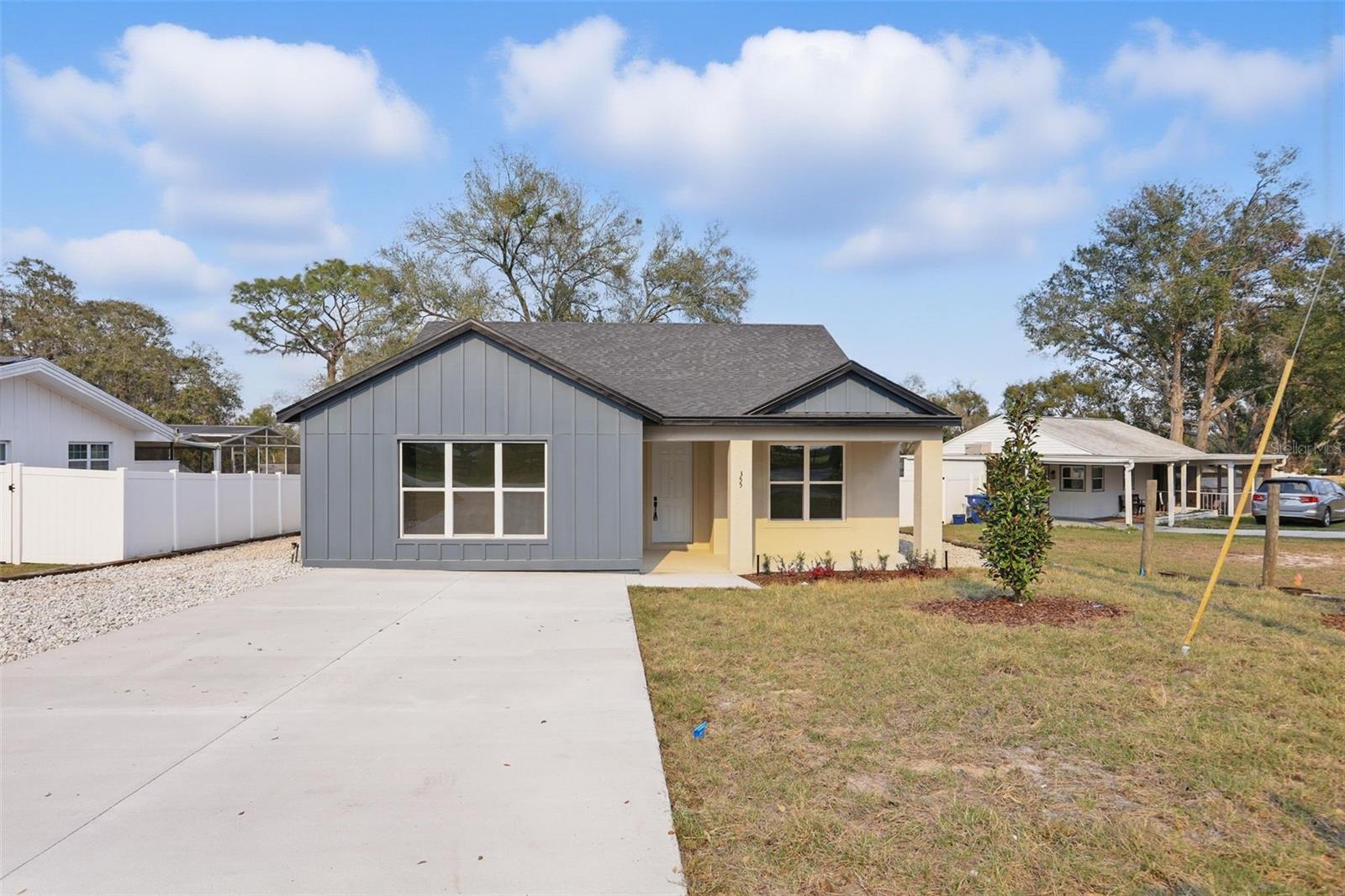 Image 2 of 40 For 355 Anderson Drive