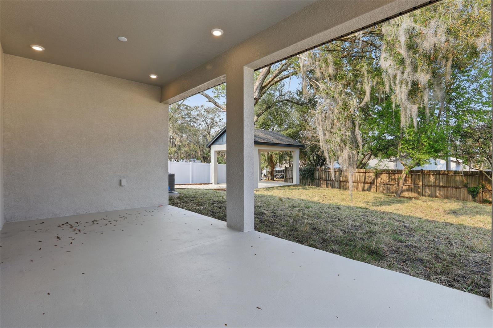 Image 31 of 40 For 355 Anderson Drive